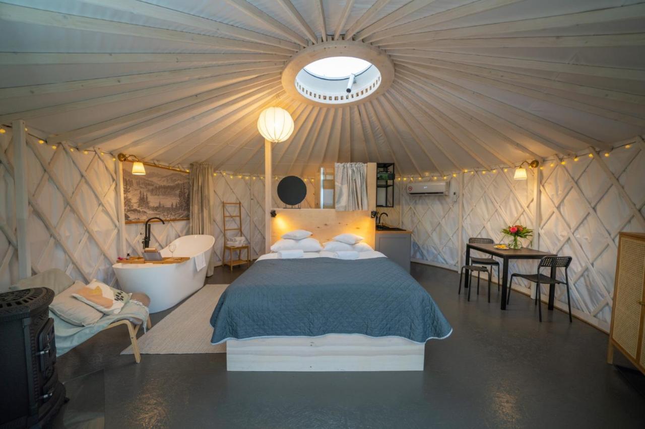 Izera Glamping Adults - Luksusowe Jurty&Spa Gajowka  Eksteriør billede